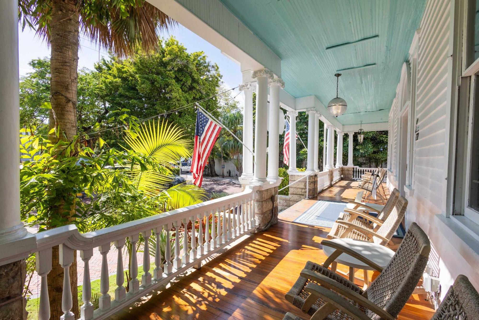 Deluxe Queen At The Curry Mansion - Parking & Heated Pool! Cayo Hueso Exterior foto